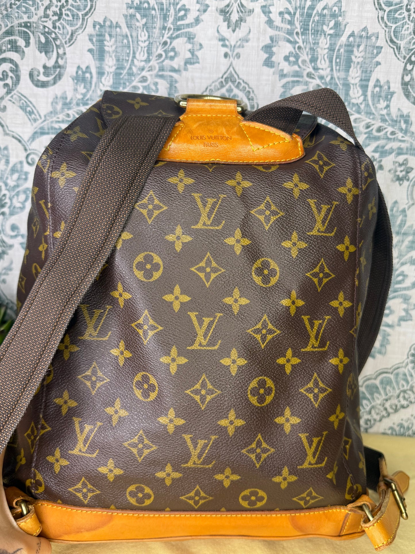 Louis Vuitton Montsouris GM