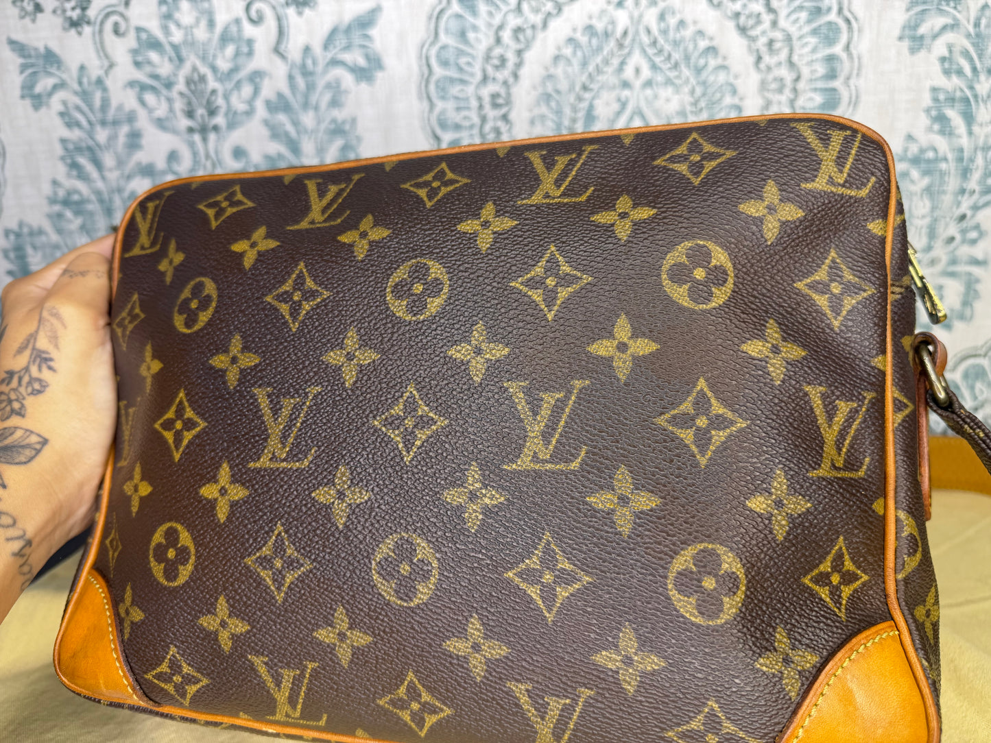 Louis Vuitton Nile PM