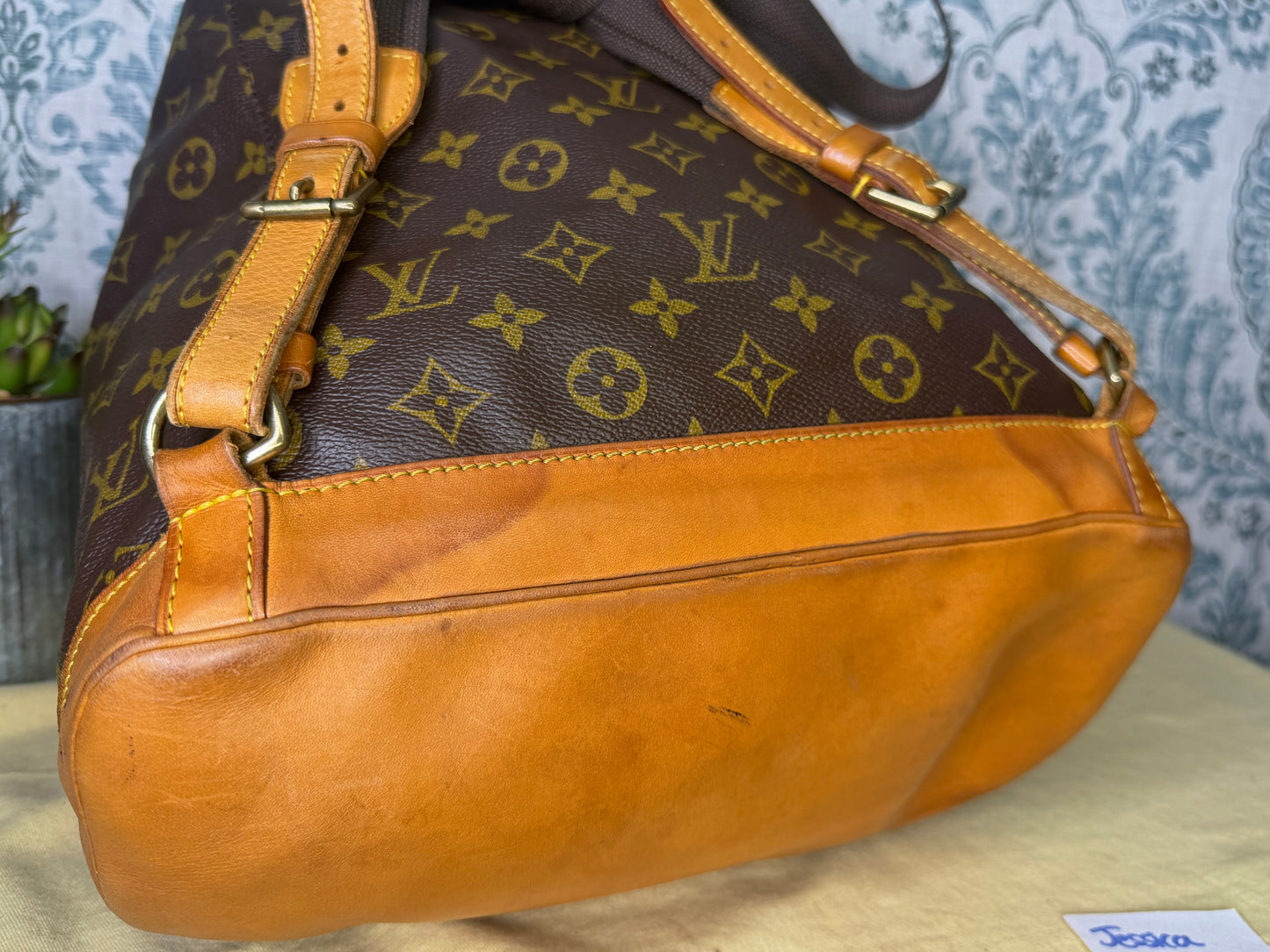Louis Vuitton Montsouris GM