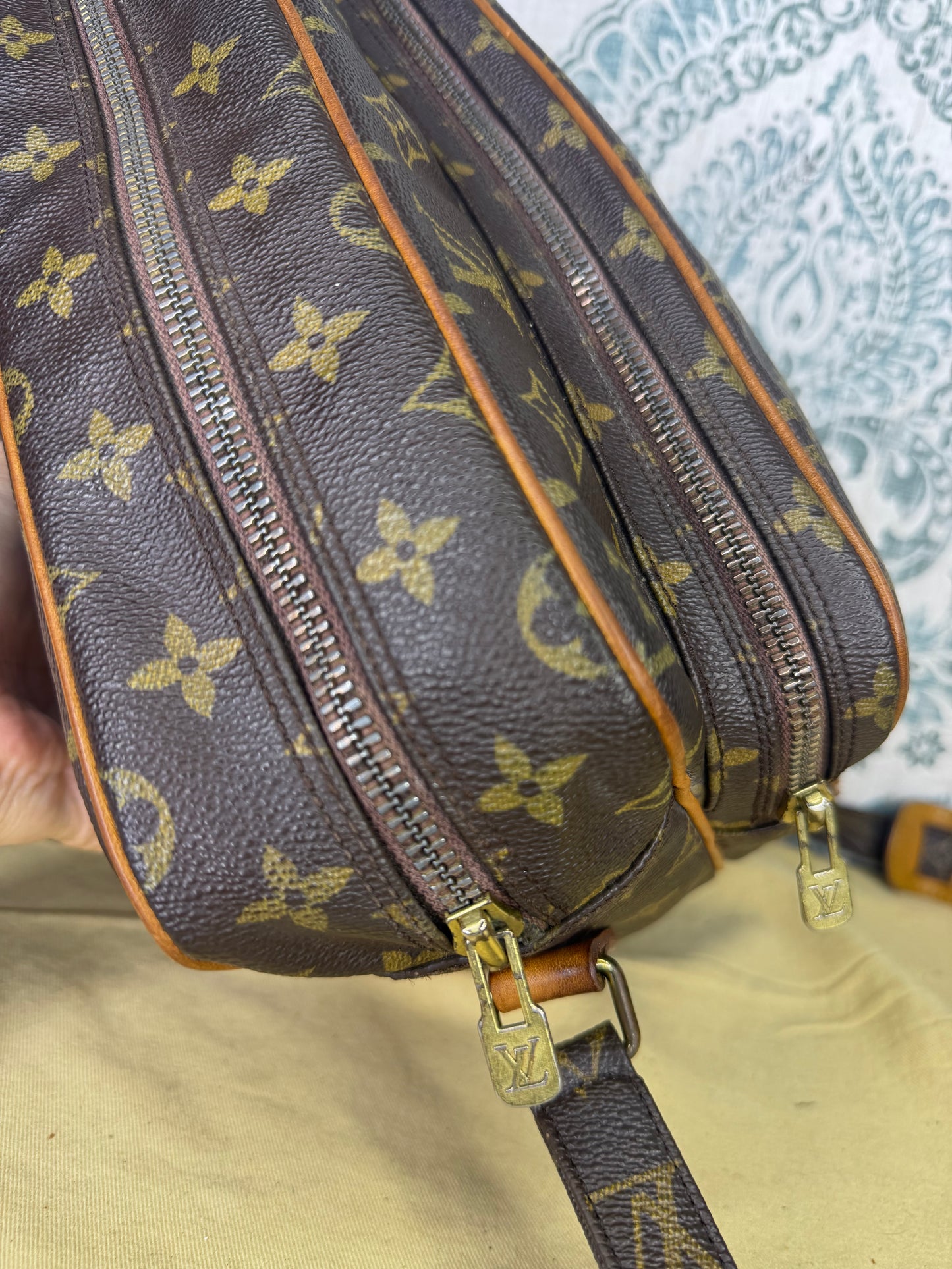 Louis Vuitton Nile PM