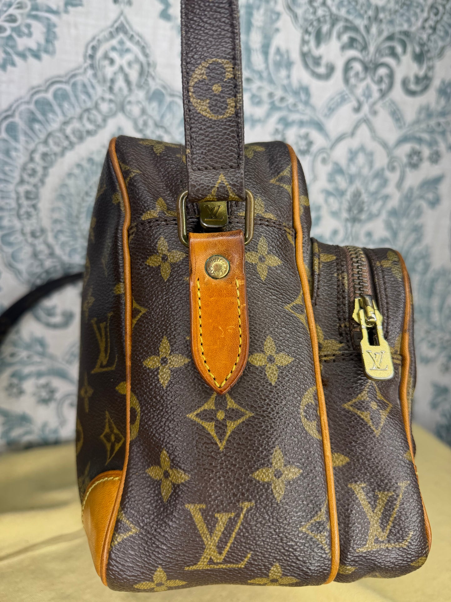Louis Vuitton Nile PM