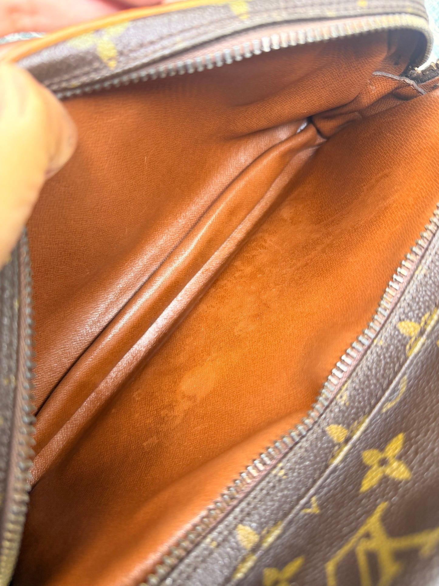 Louis Vuitton Nile PM
