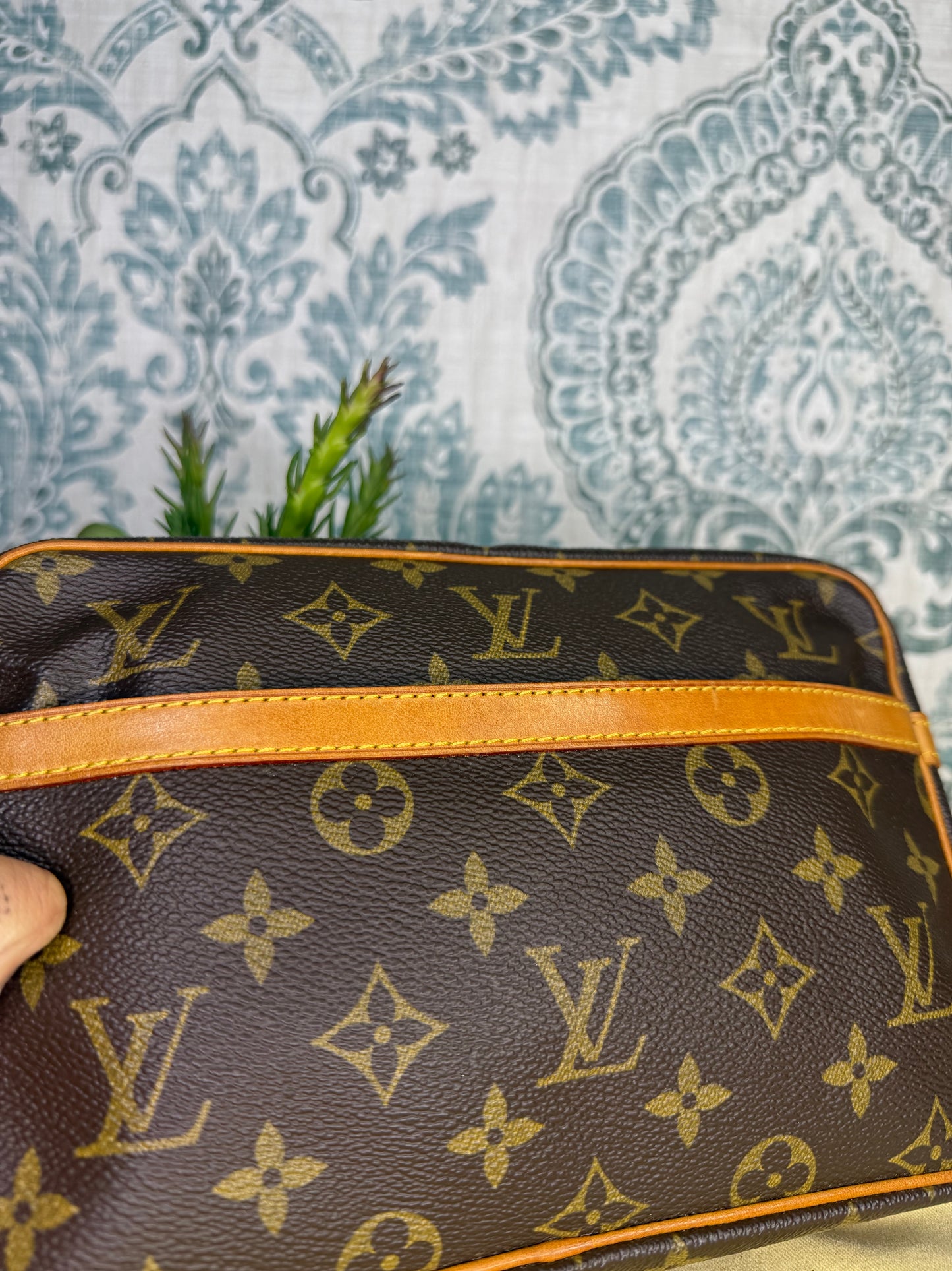 Louis Vuitton Compiegne 23