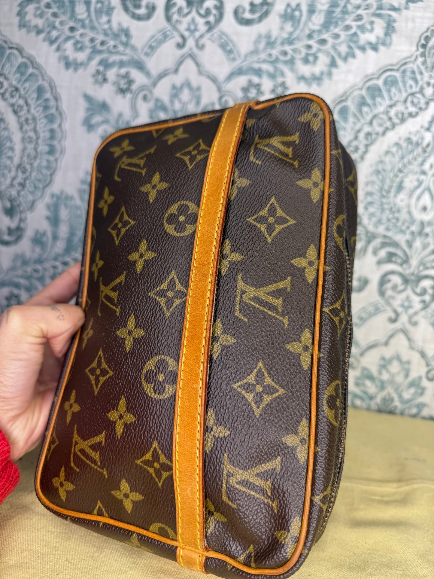Louis Vuitton Compiegne 23