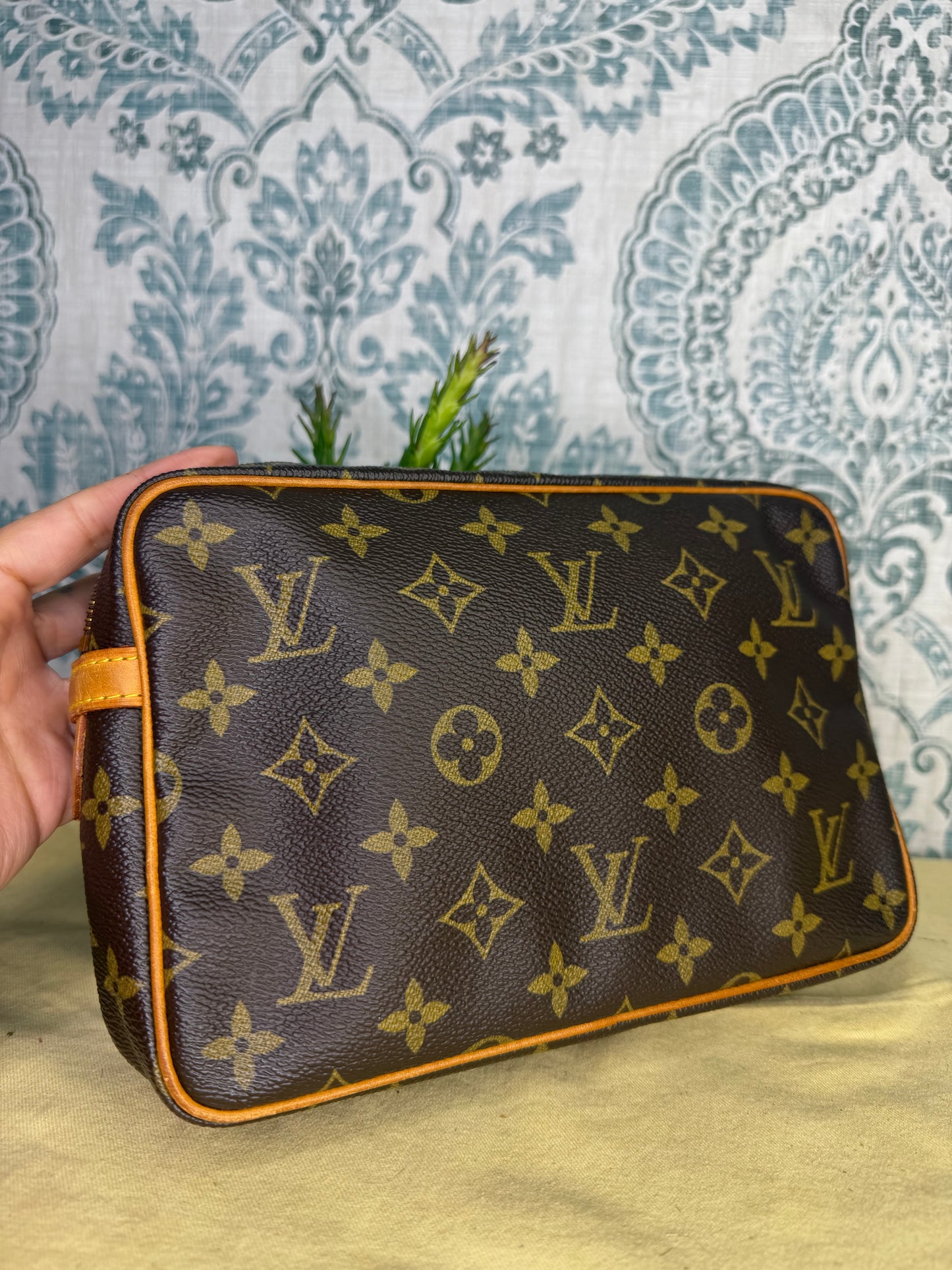 Louis Vuitton Compiegne 23