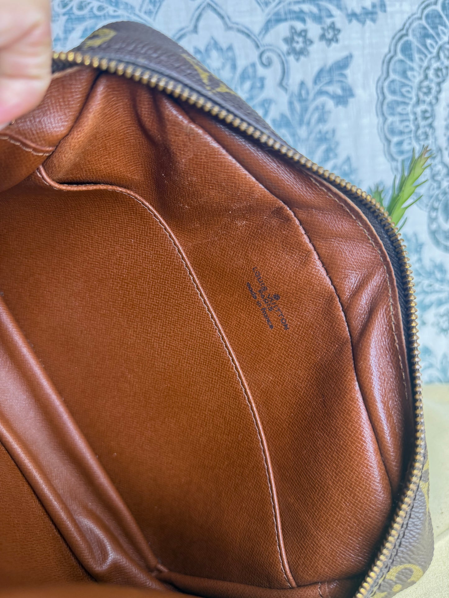Louis Vuitton Compiegne 23