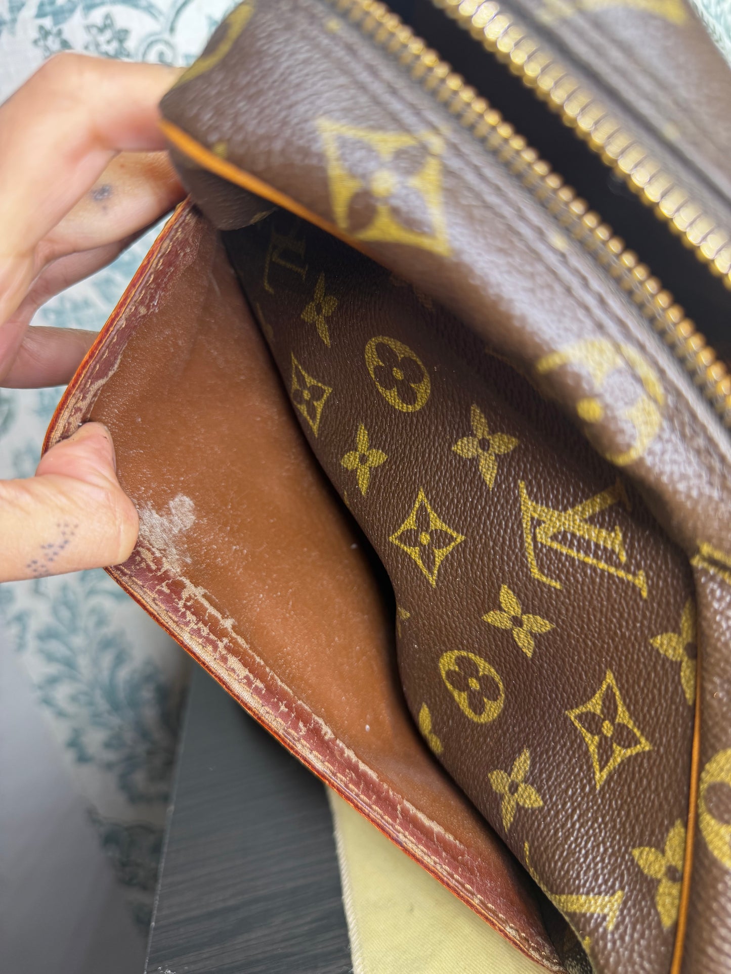 Louis Vuitton Compiegne 23