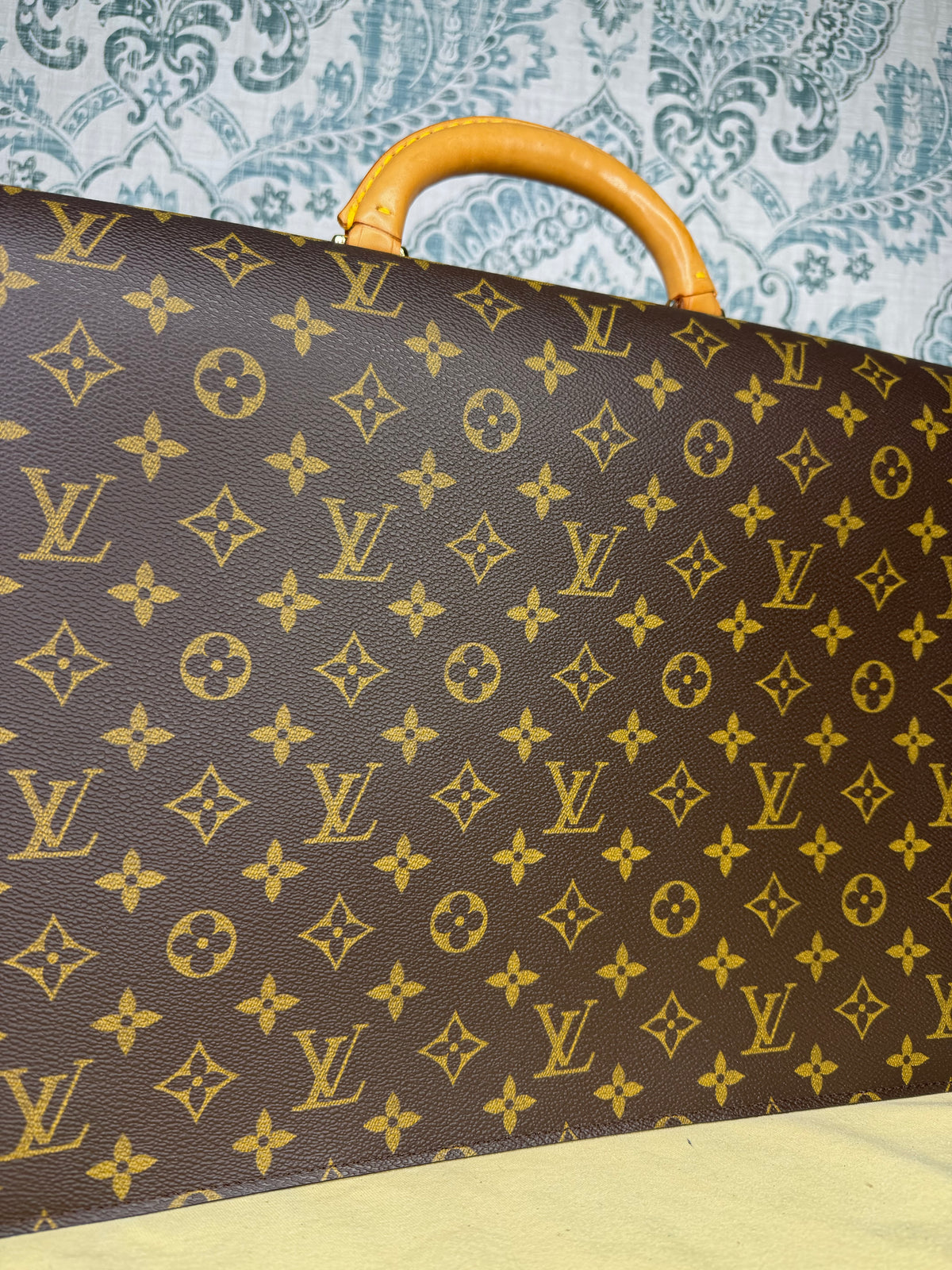 Louis Vuitton Serviette Fermoir Briefcase