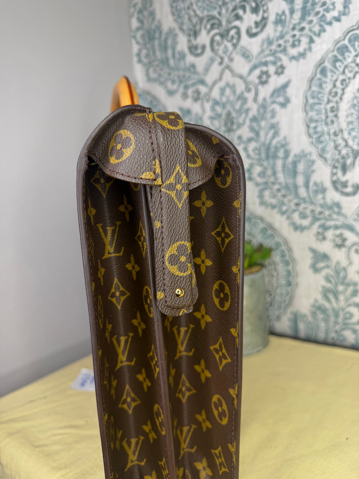 Louis Vuitton Serviette Fermoir Briefcase