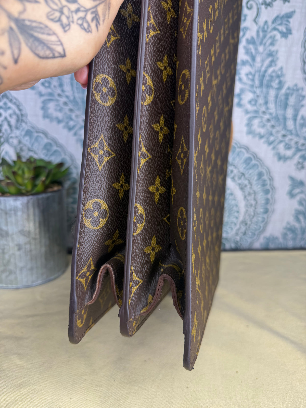 Louis Vuitton Serviette Fermoir Briefcase