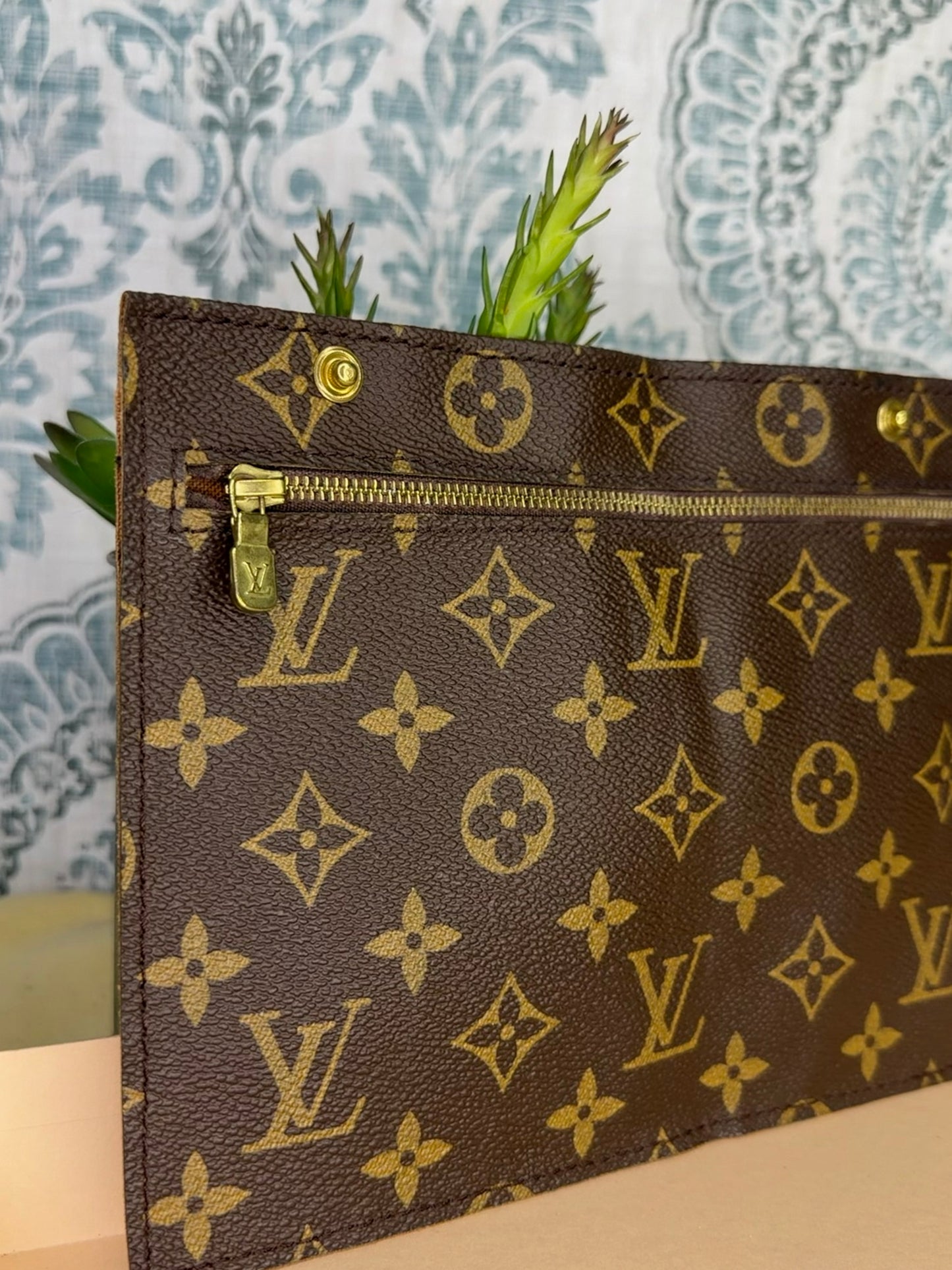 Louis Vuitton Randonnee Pouch