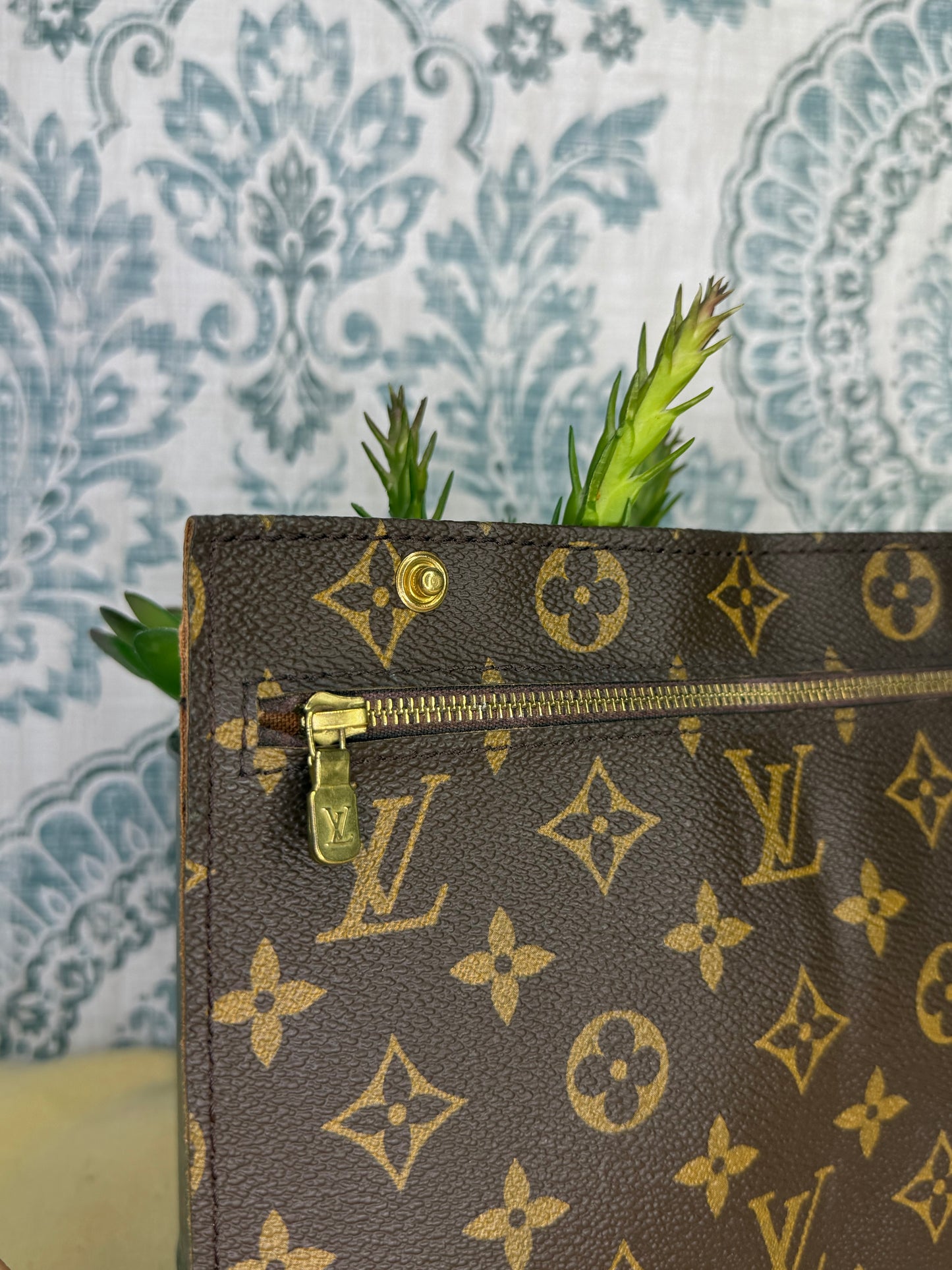 Louis Vuitton Randonnee Pouch