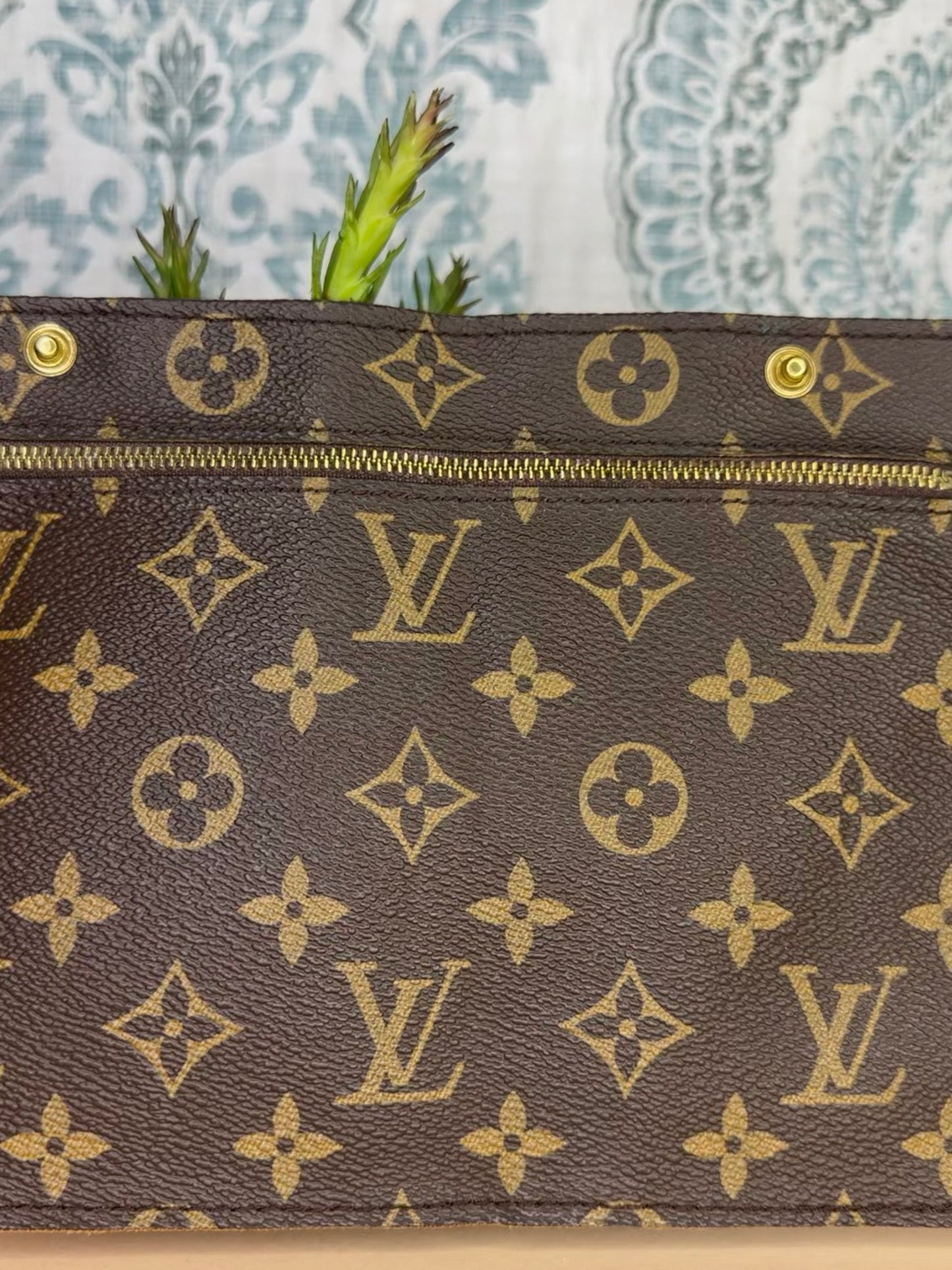 Louis Vuitton Randonnee Pouch