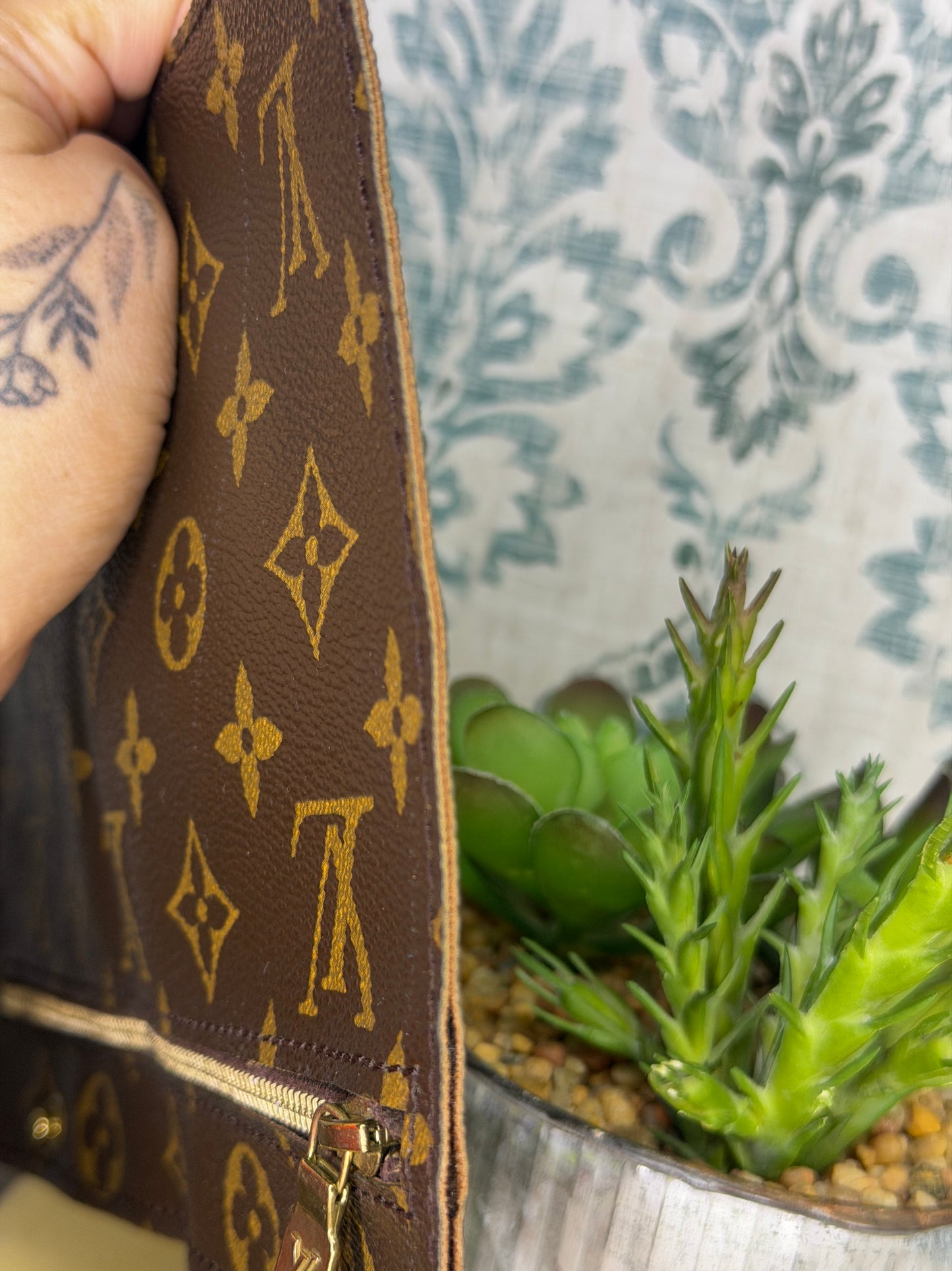 Louis Vuitton Randonnee Pouch