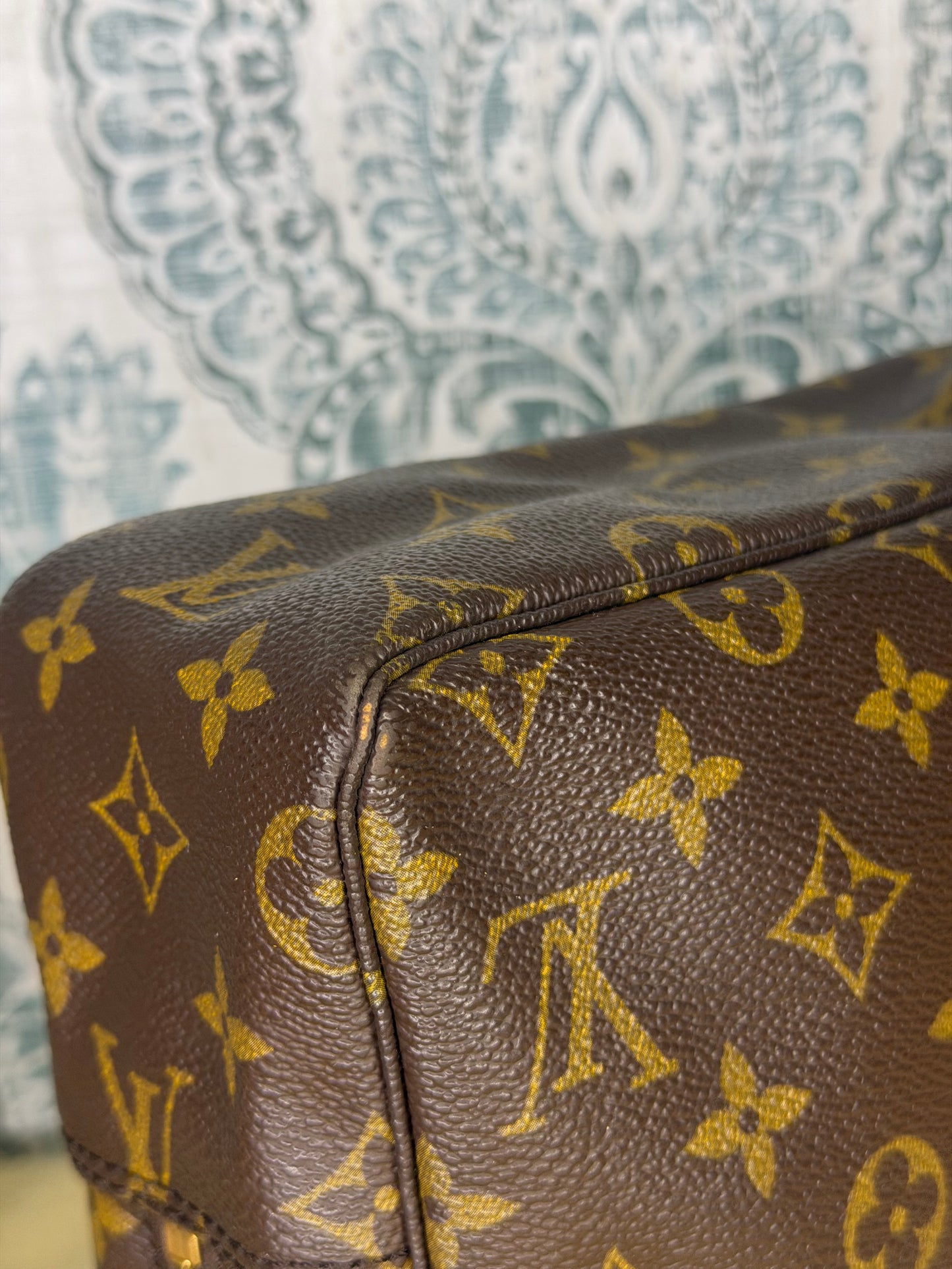 Louis Vuitton Trousse 28
