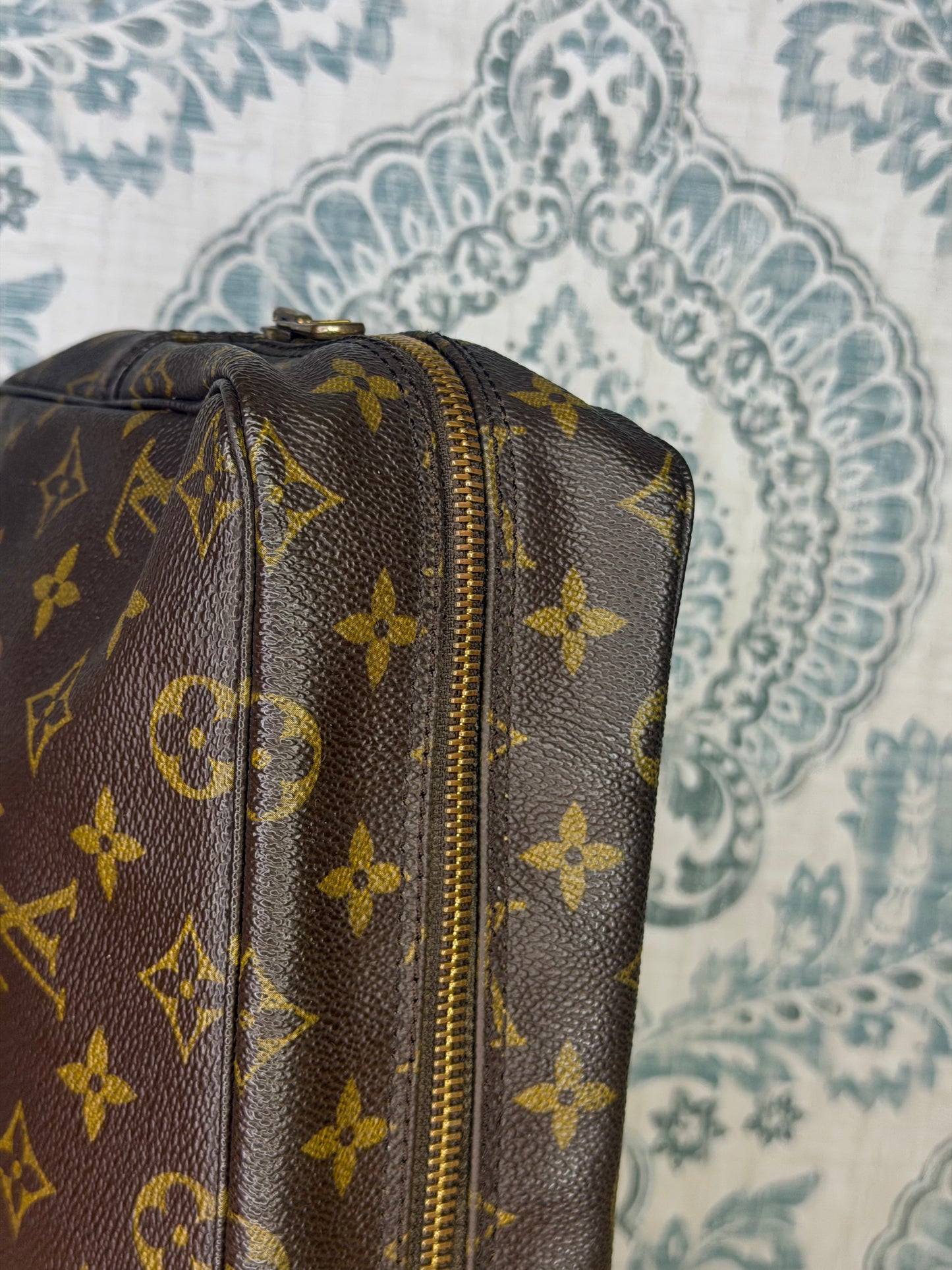 Louis Vuitton Trousse 28