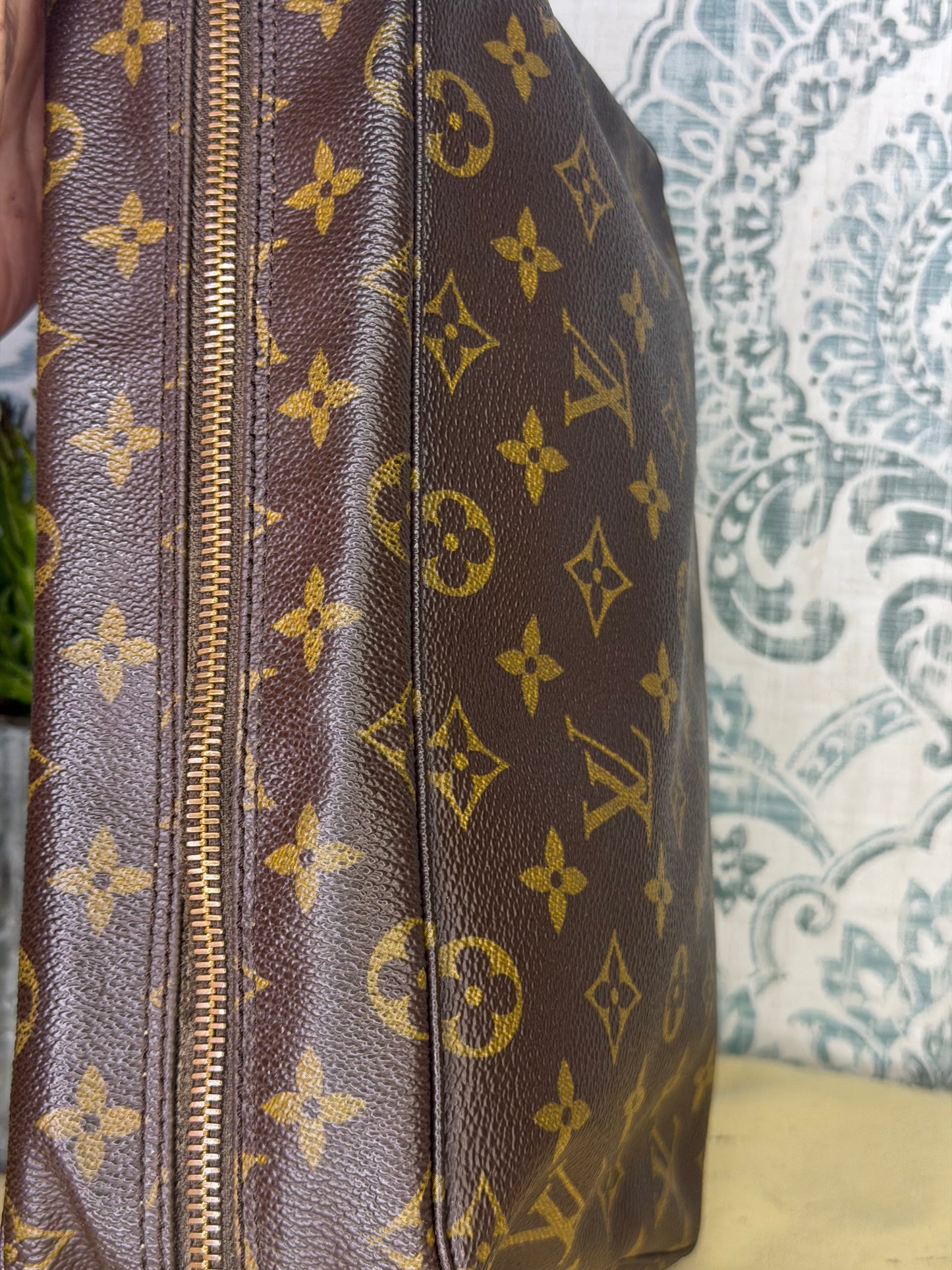 Louis Vuitton Trousse 28