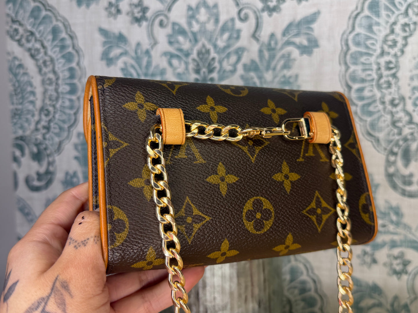 Louis Vuitton Pochette Florentine