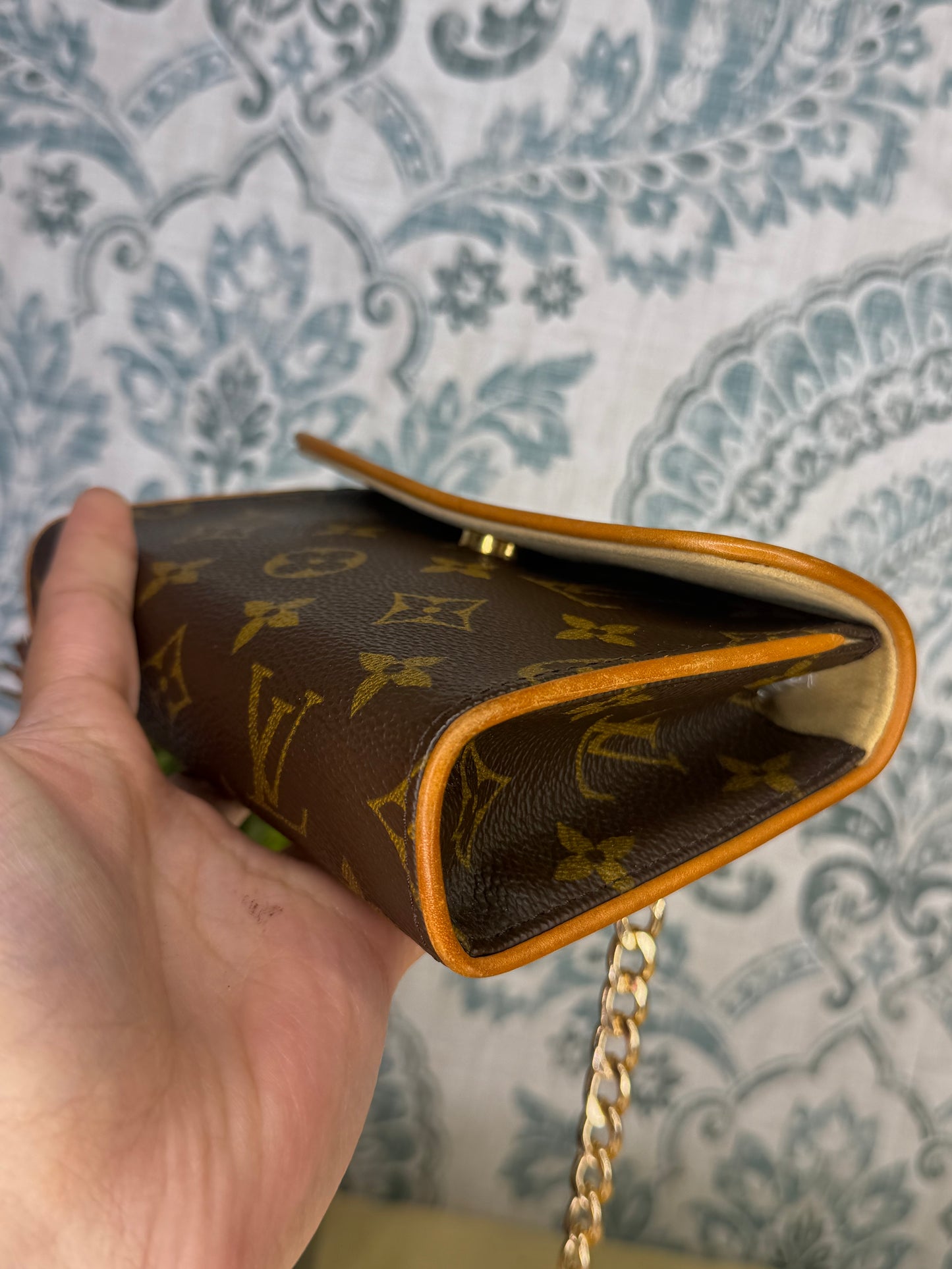 Louis Vuitton Pochette Florentine