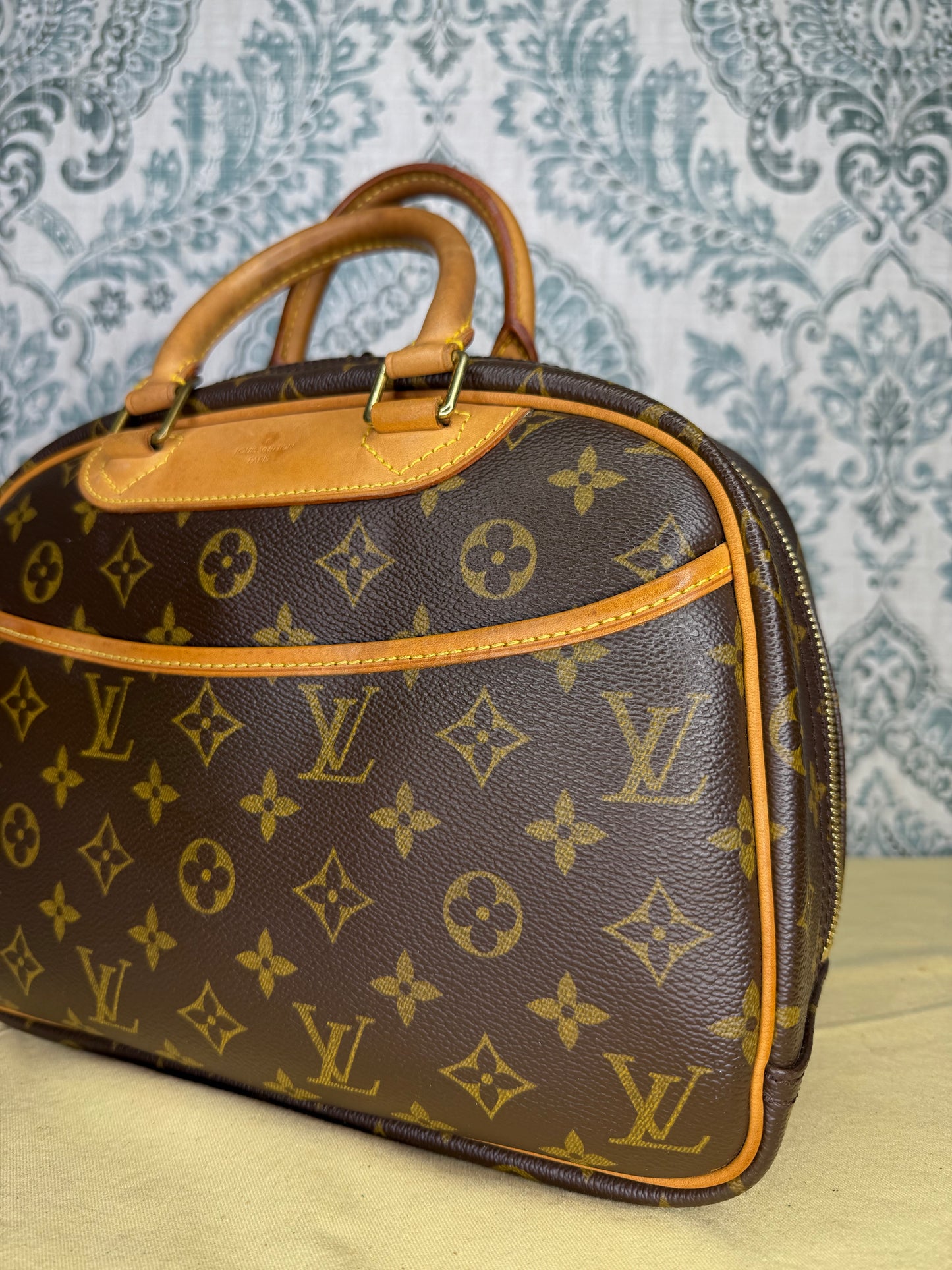 Louis Vuitton Trouville