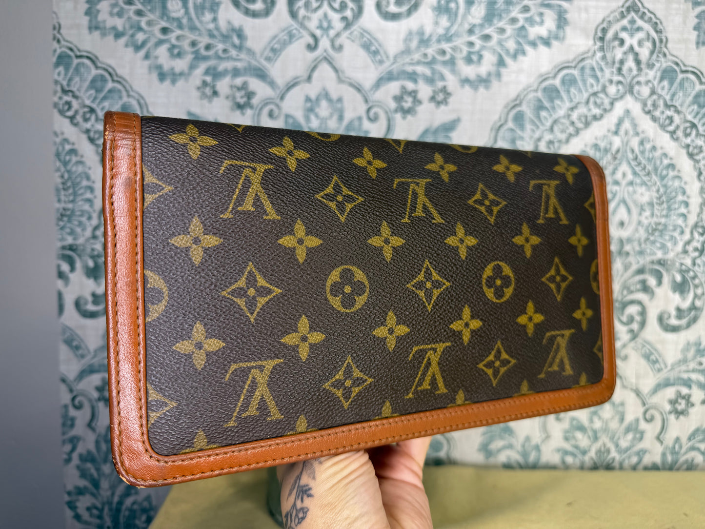 Louis Vuitton Pochette Dame PM Clutch