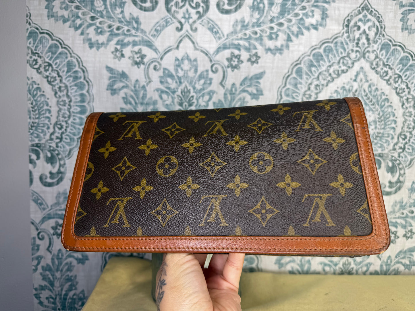 Louis Vuitton Pochette Dame PM Clutch