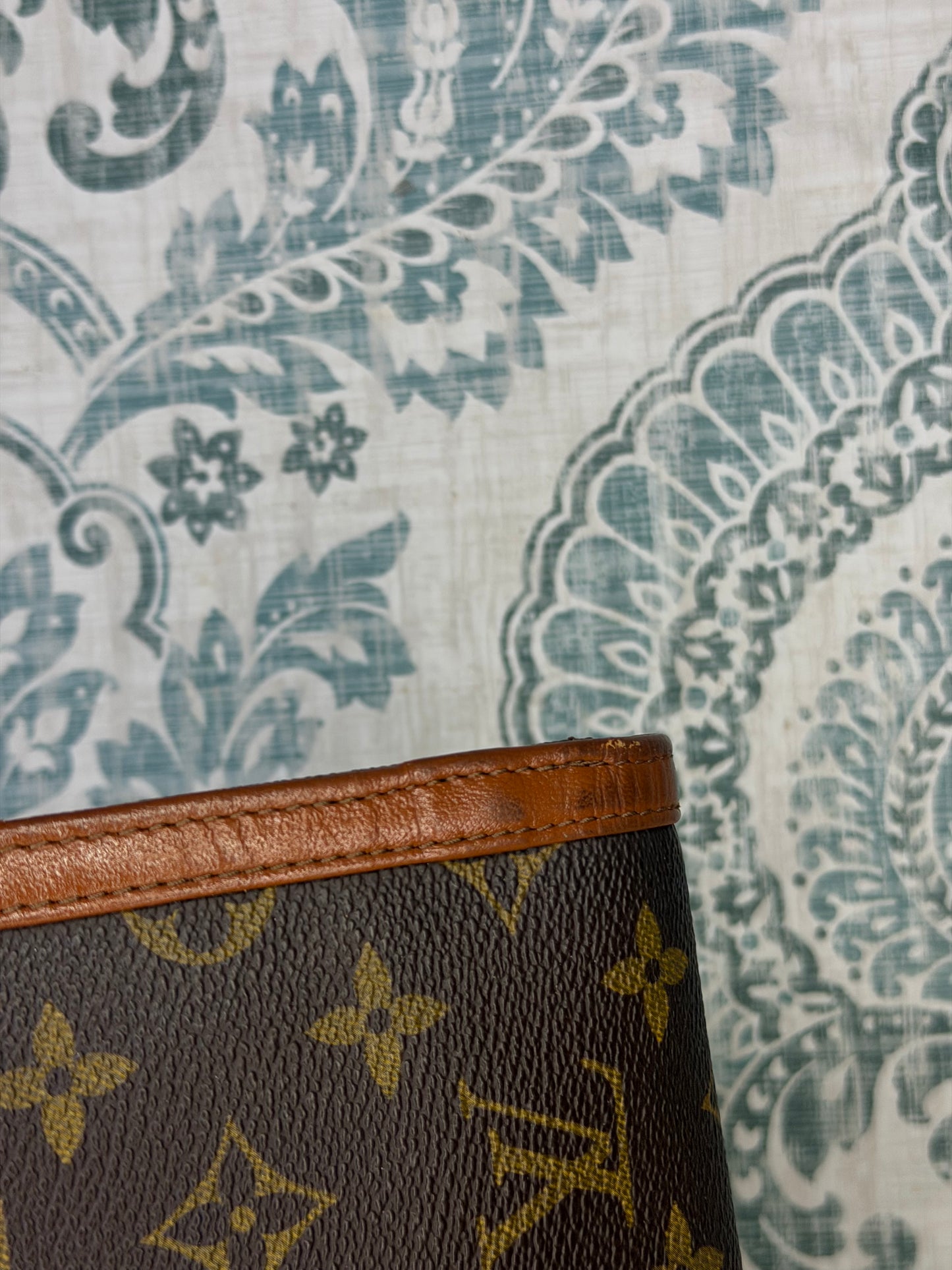 Louis Vuitton Pochette Dame PM Clutch