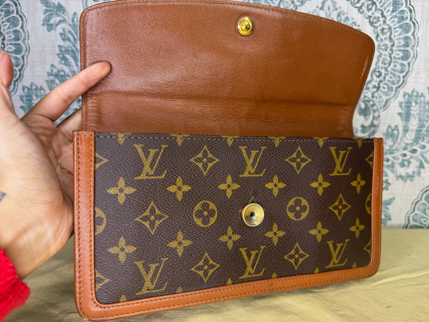 Louis Vuitton Pochette Dame PM Clutch