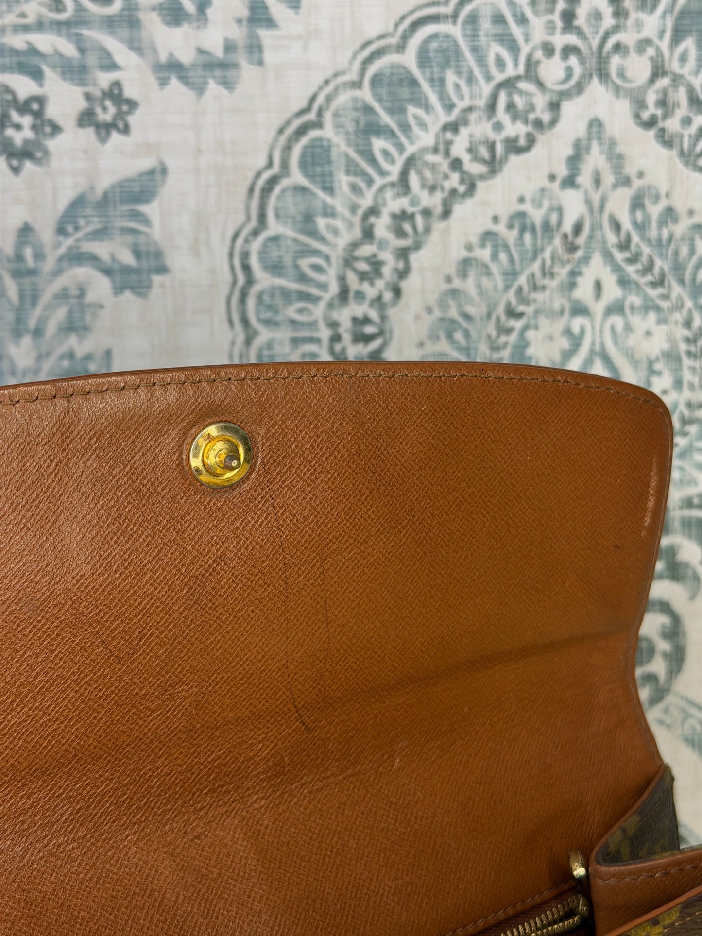 Louis Vuitton Pochette Dame PM Clutch