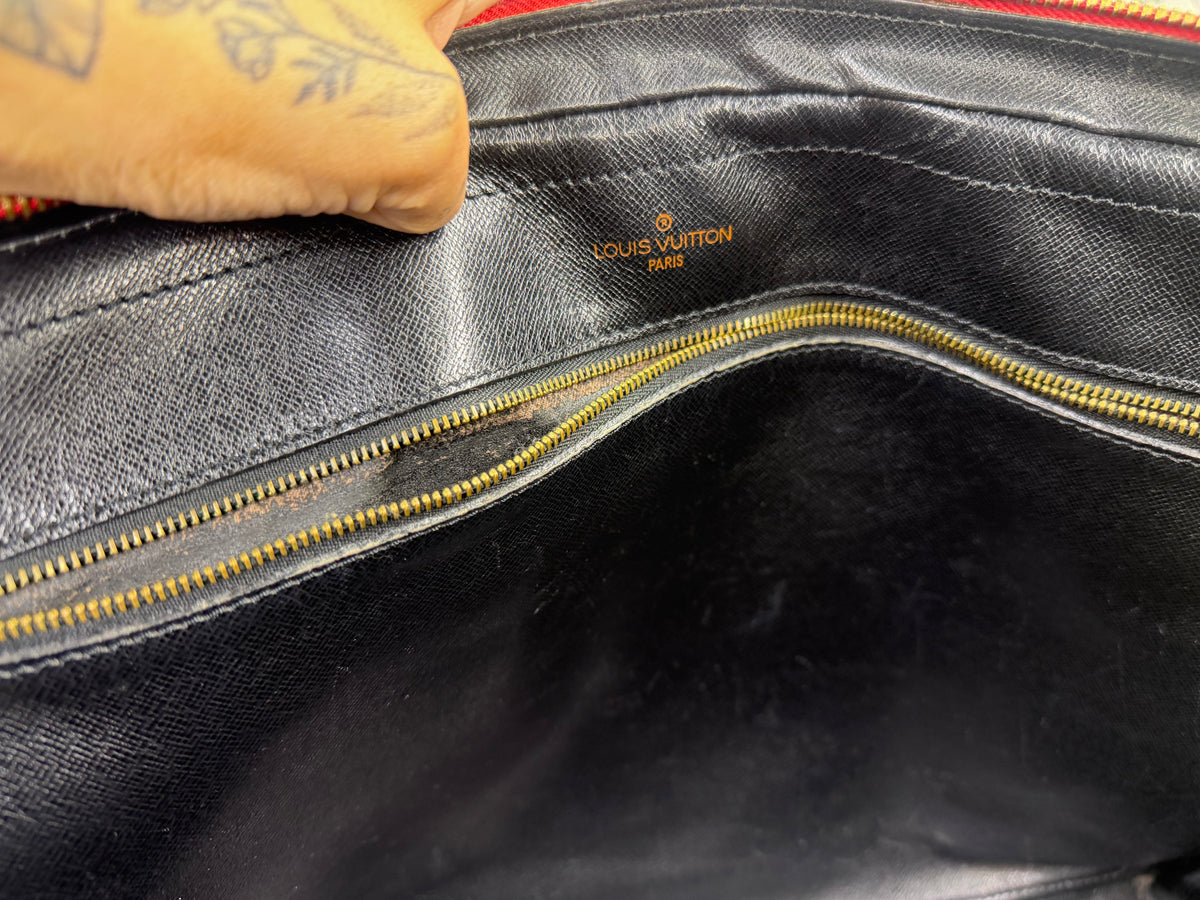 Louis Vuitton Epi Porte Documents Red