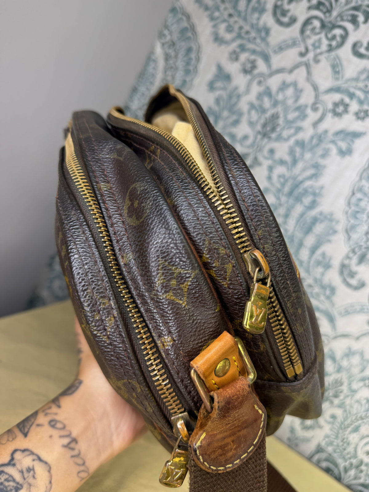 Louis Vuitton Reporter PM