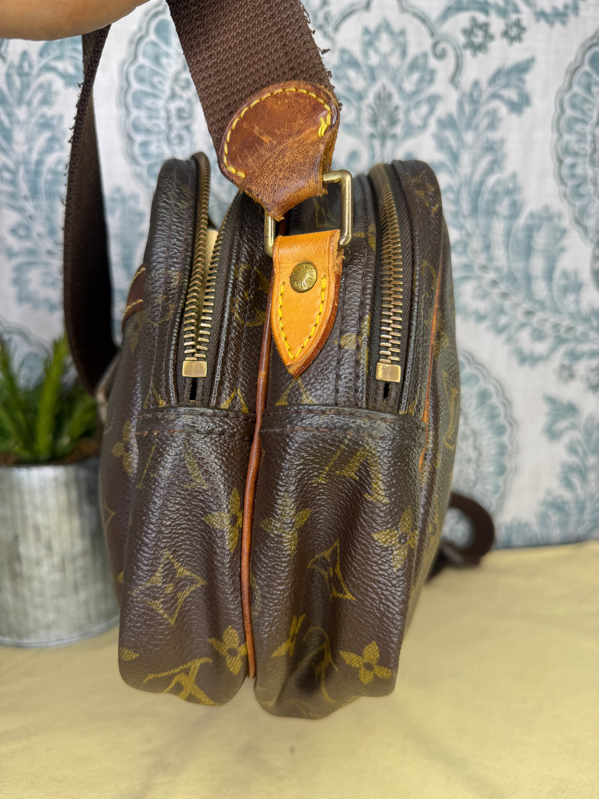 Louis Vuitton Reporter PM
