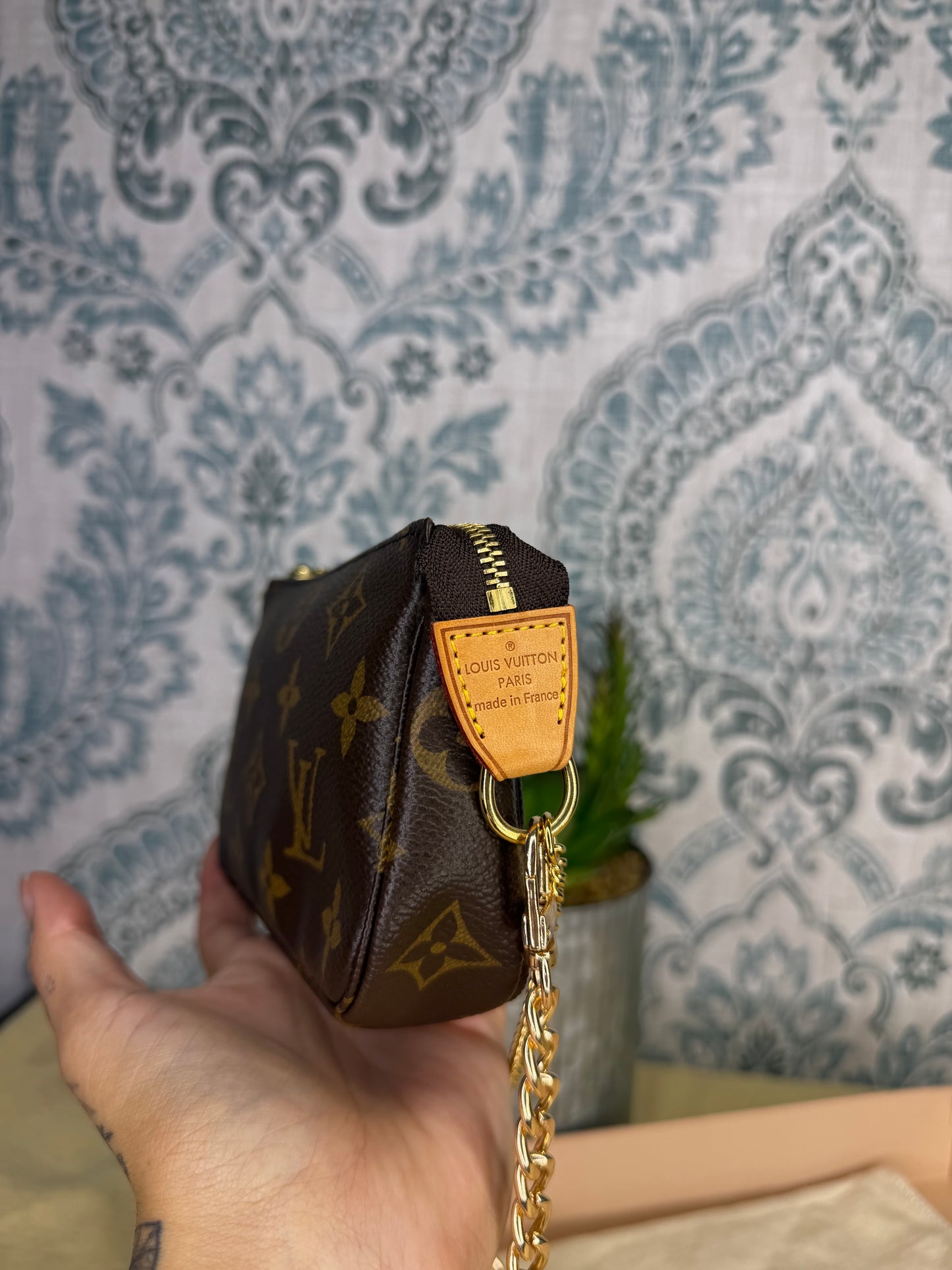 Louis Vuitton Mini Pochette