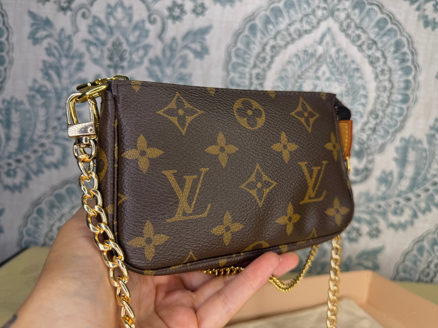 Louis Vuitton Mini Pochette