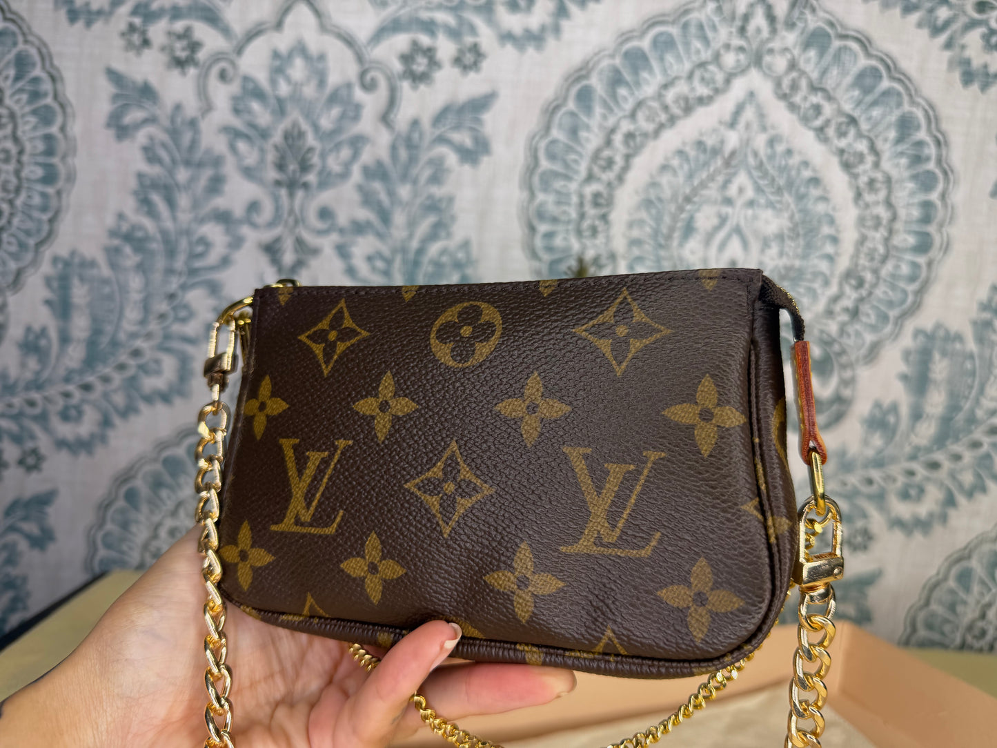 Louis Vuitton Mini Pochette
