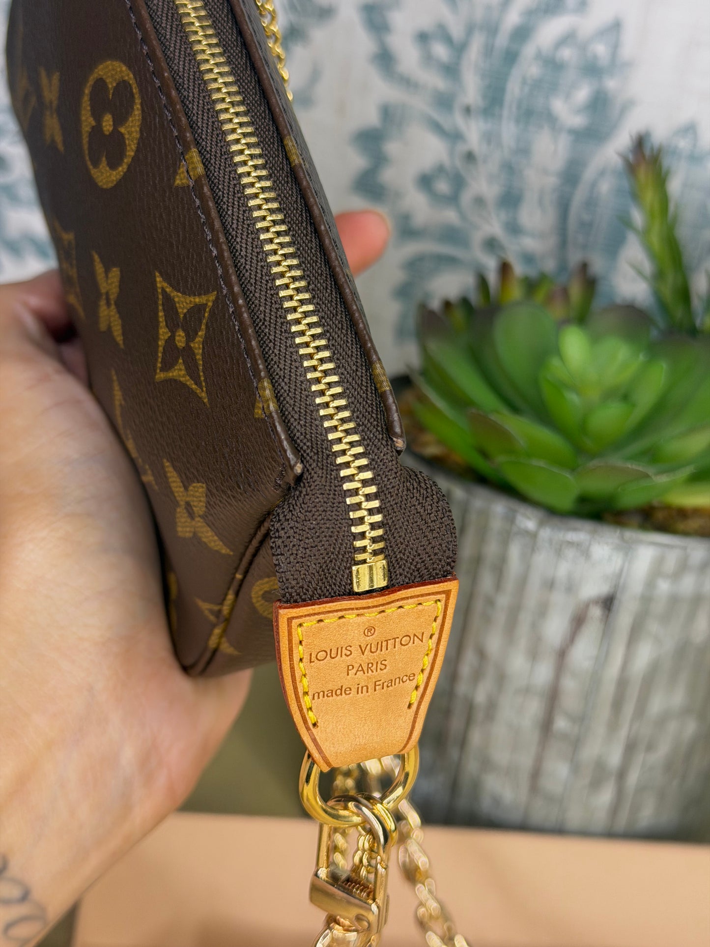 Louis Vuitton Mini Pochette