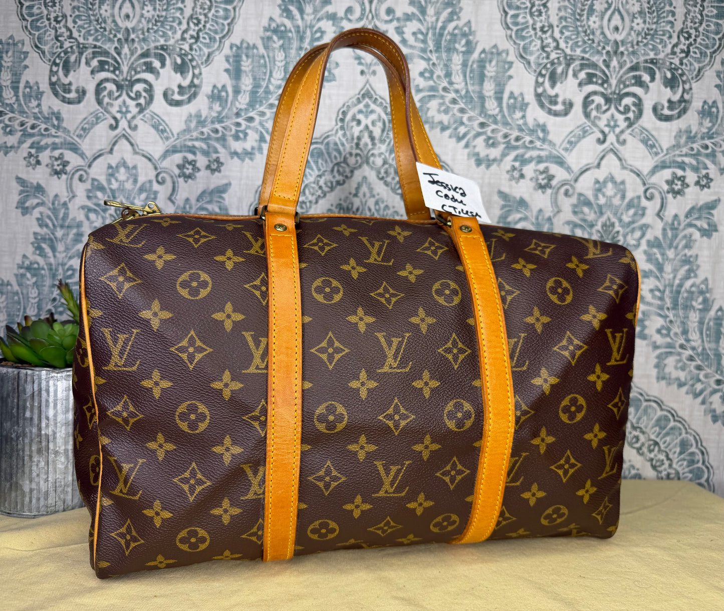 Louis Vuitton Sac Souple 35