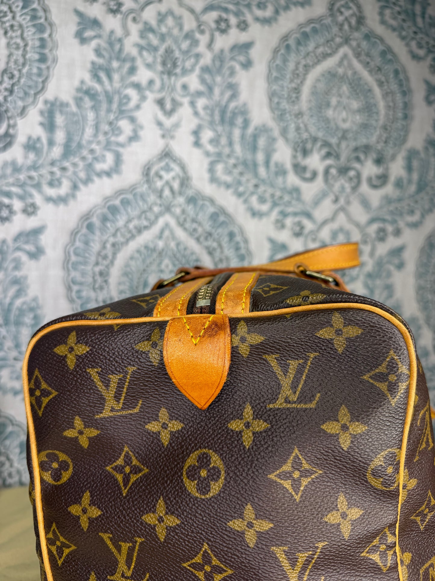 Louis Vuitton Sac Souple 35