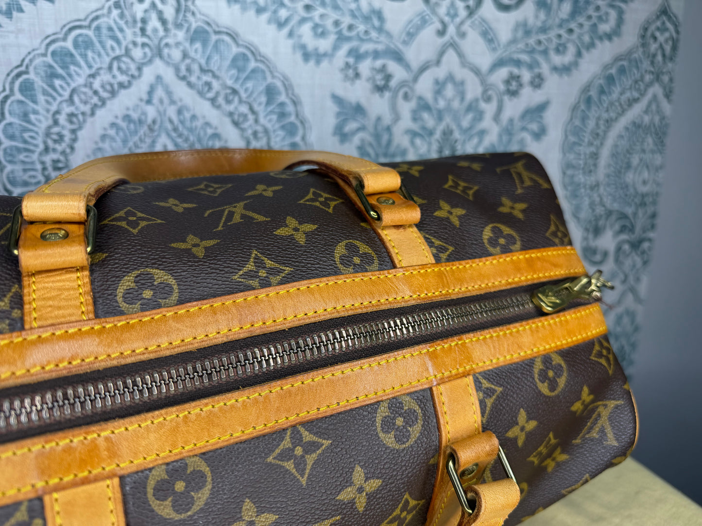 Louis Vuitton Sac Souple 35