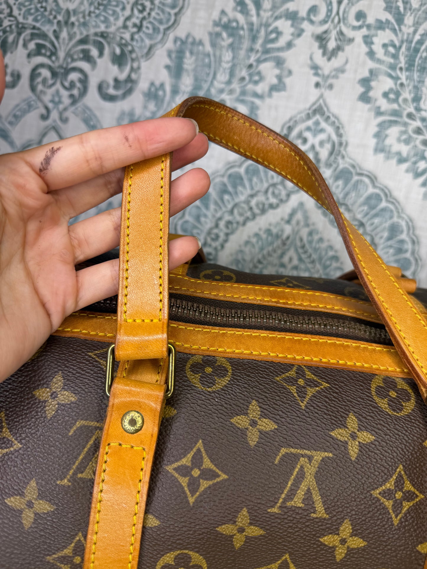 Louis Vuitton Sac Souple 35