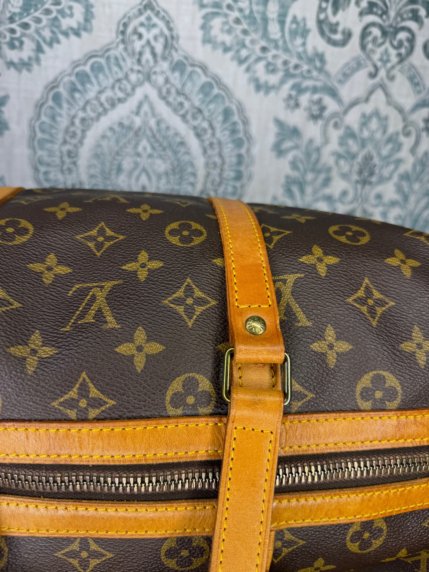 Louis Vuitton Sac Souple 35