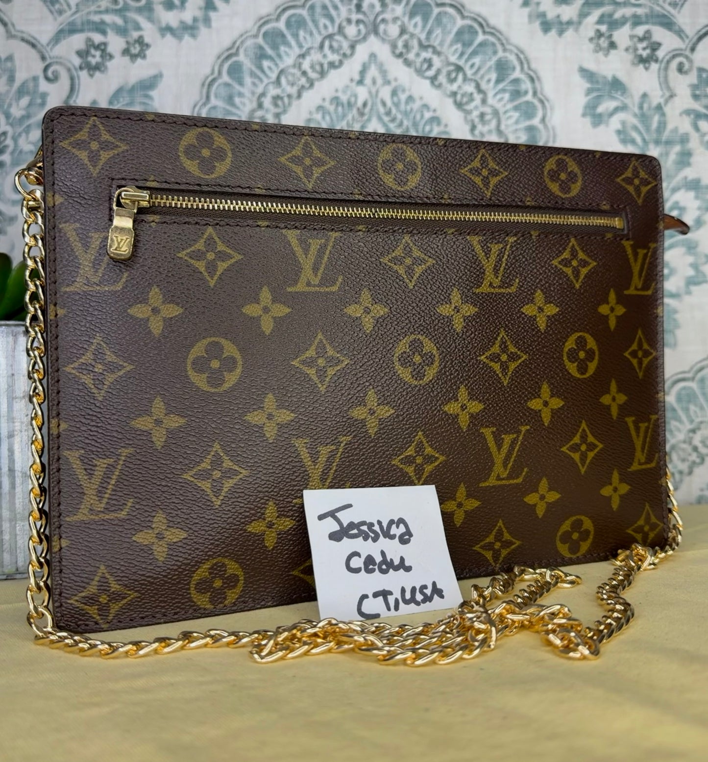 Louis Vuitton Enghien