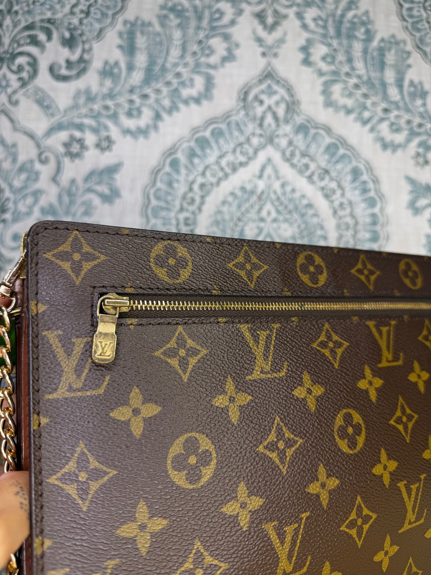 Louis Vuitton Enghien