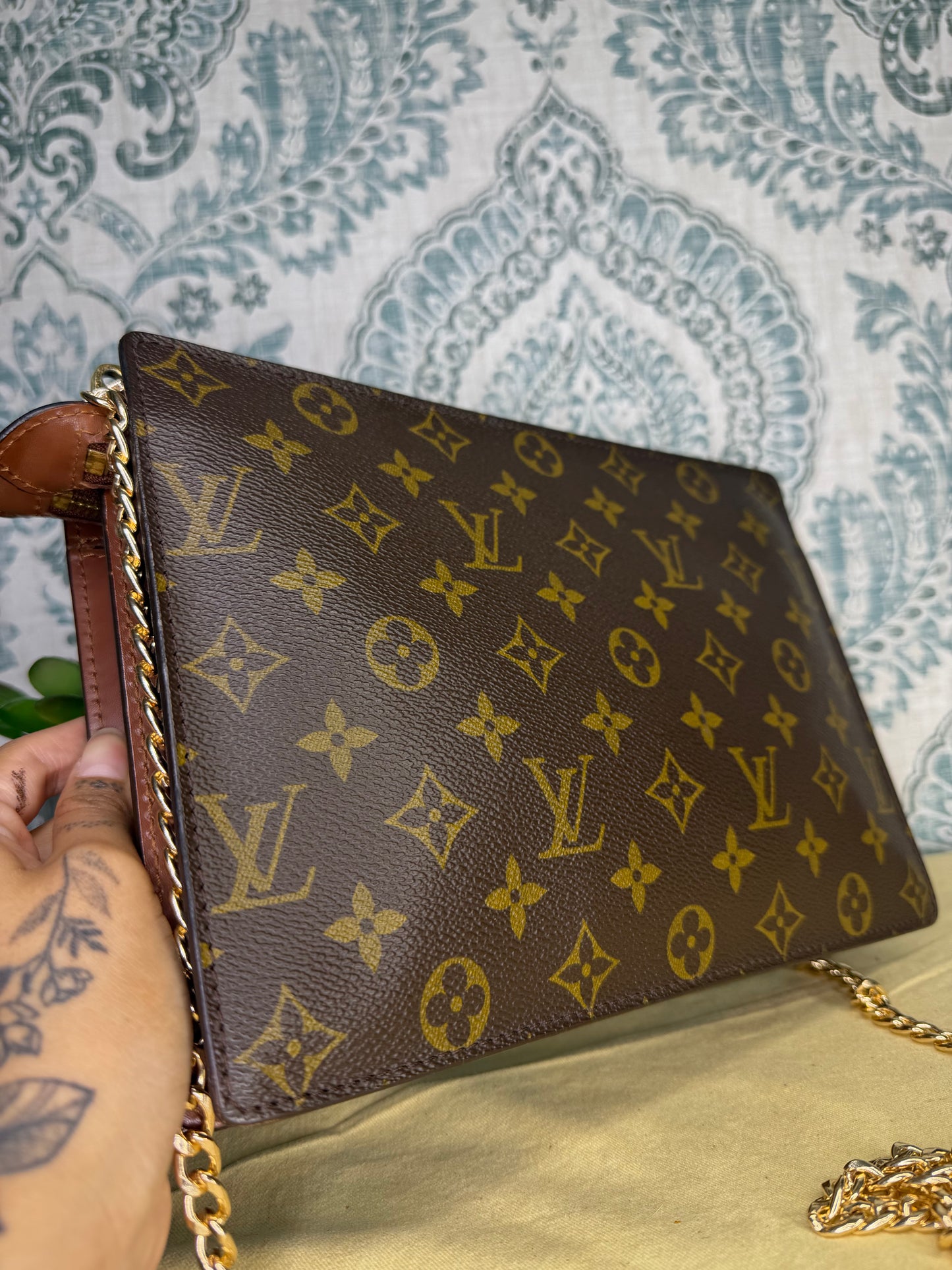 Louis Vuitton Enghien