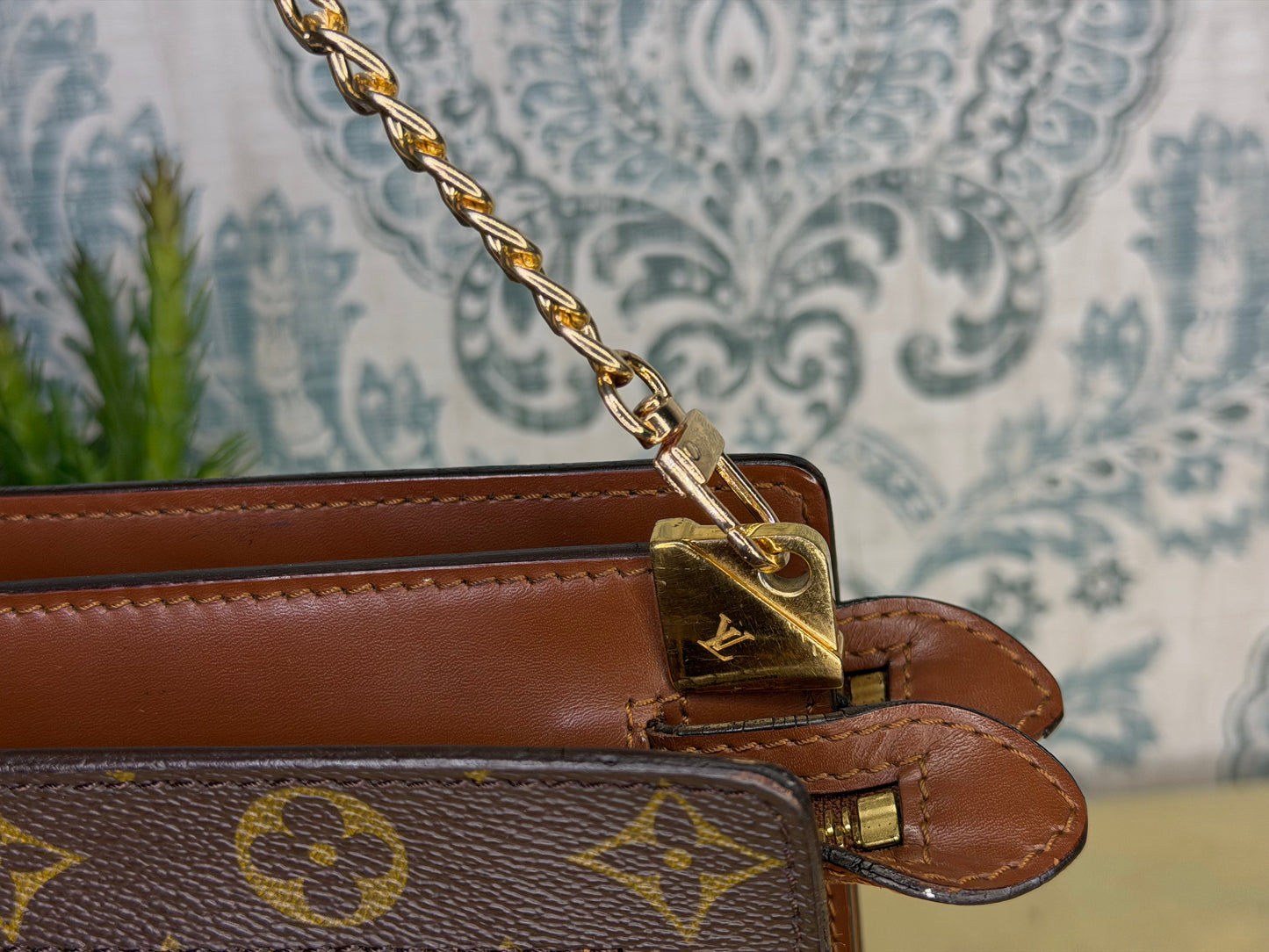 Louis Vuitton Enghien