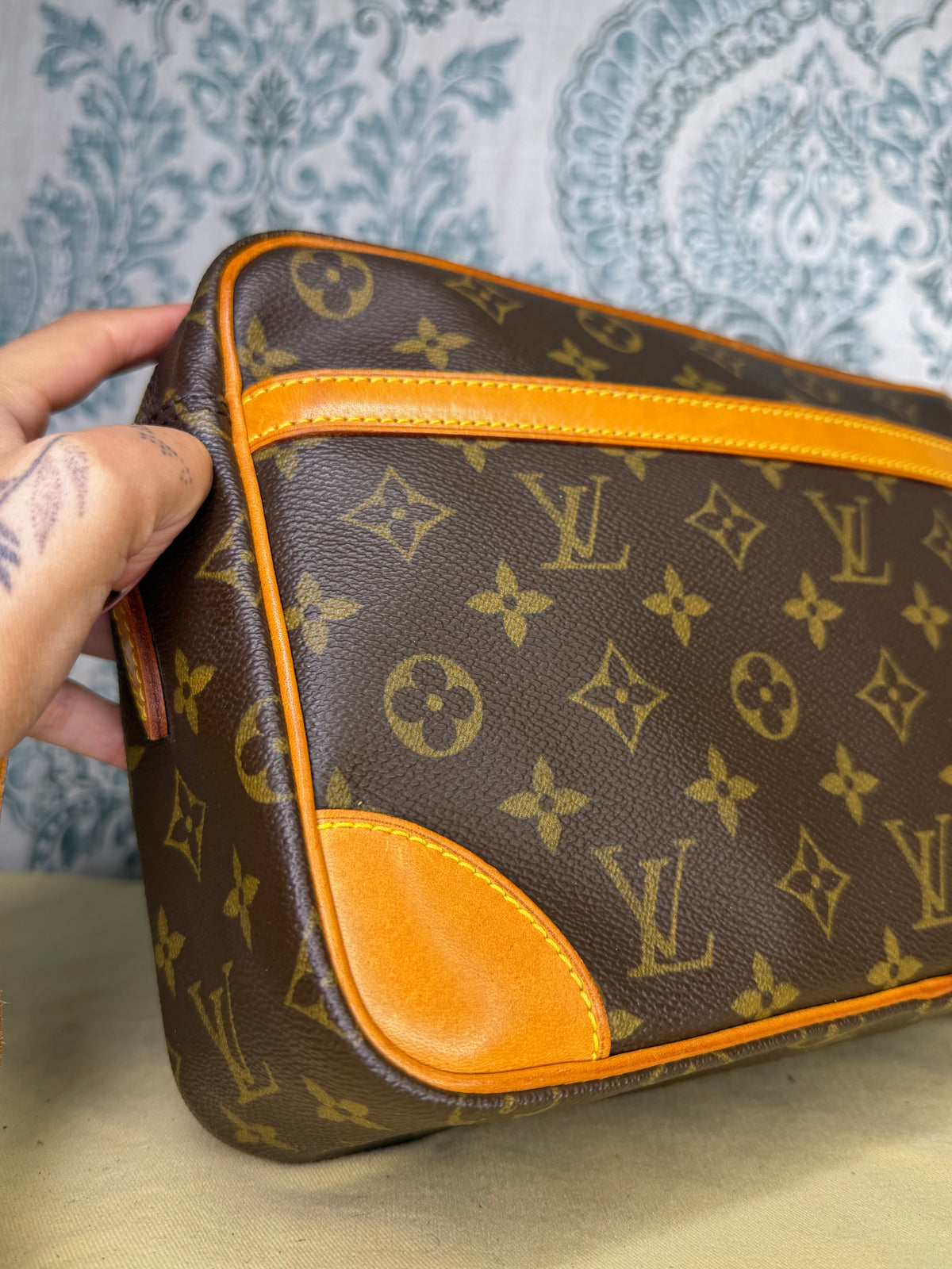 Louis Vuitton Trocadero 30