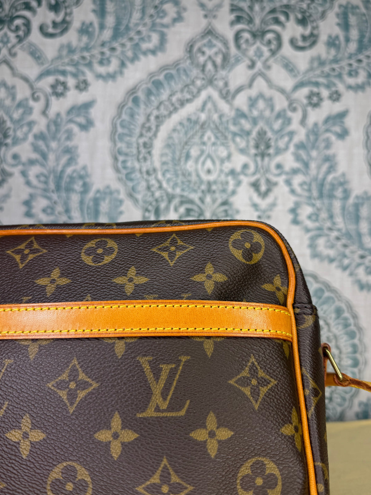 Louis Vuitton Trocadero 30