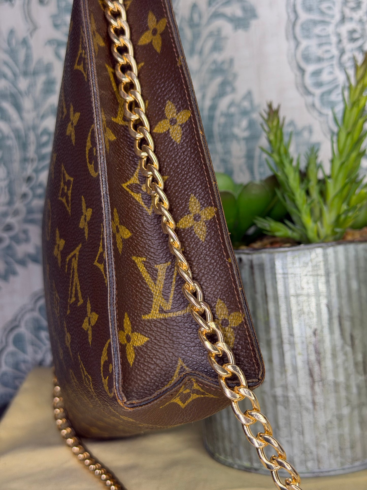 Louis Vuitton Toiletry 26 #1