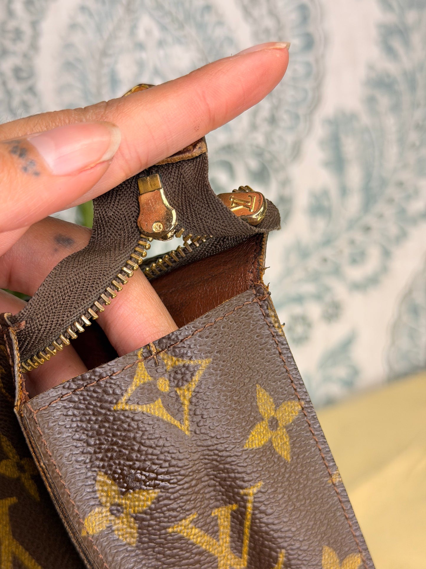 Louis Vuitton Toiletry 26 #1