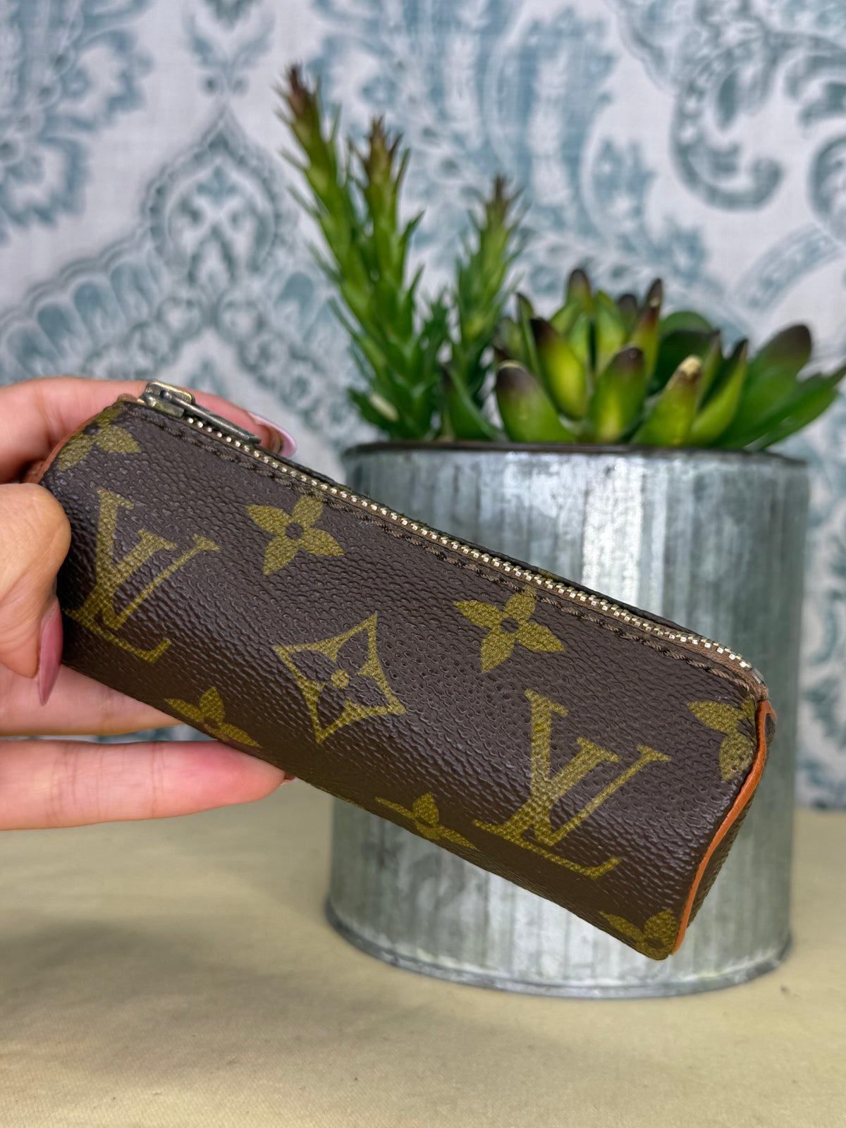 Louis Vuitton Etui 3 Balles De Golf Ball Pouch
